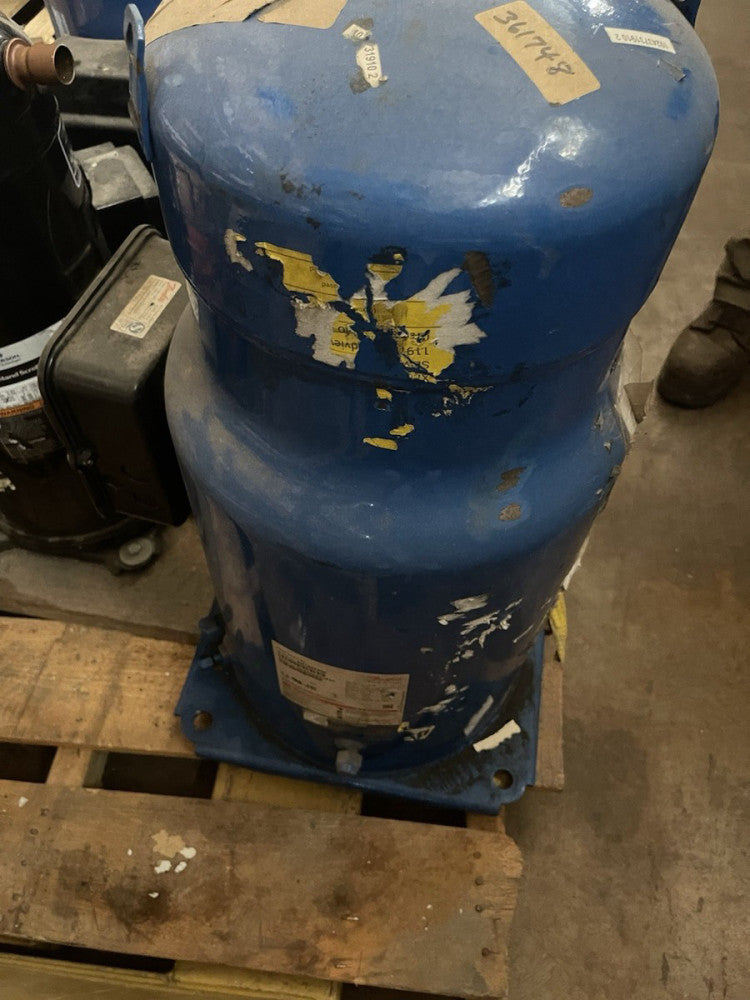 NEW DANFOSS Scroll Compressor 200-300V, 3~60Hz, DSH381A3AAC *FREE SHIPPING*