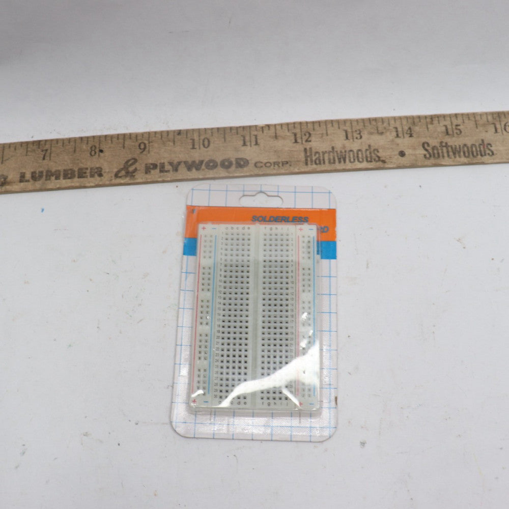 Solderless Plug-In Breadboard 400 Tie-Points 4 Power Rails 84 x 55 x 9mm