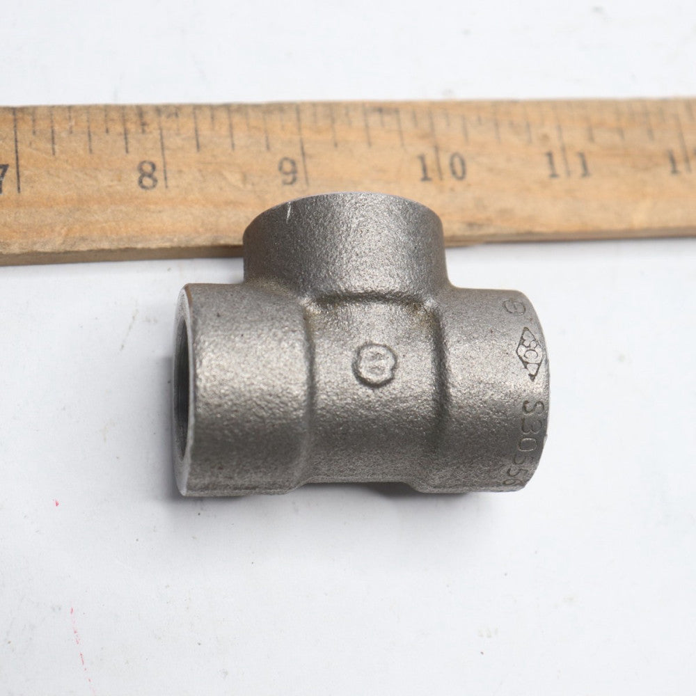 SCI 3M A105N Socket Weld Tee 3/4" S30556