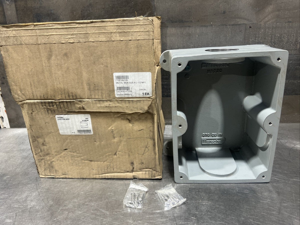 Meltric 7T6F0N25XL Oversized Metal Junction Box - 2.5" NPT Nos Surplus