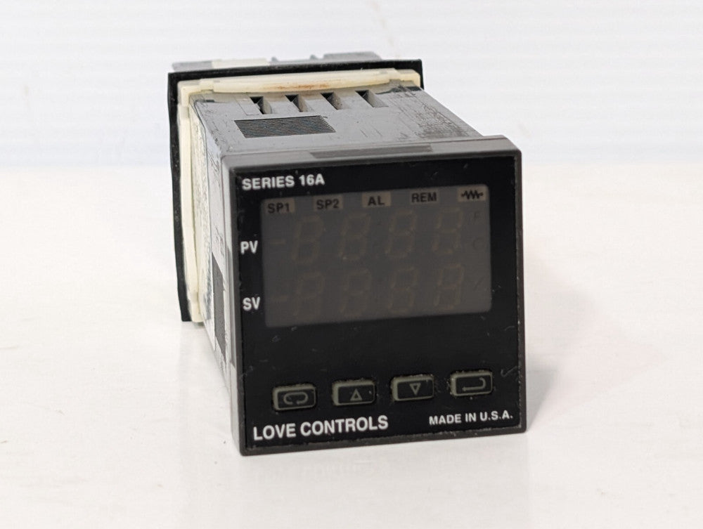 Love Controls 16A2133 Temperature / Process Controller Series 16A Indoor Dwyer
