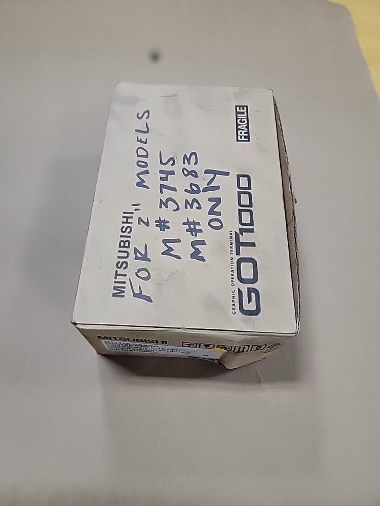 MITSUBISHI GT1155-QSBDQ / GT1155QSBDQ (NEW) GOT1000