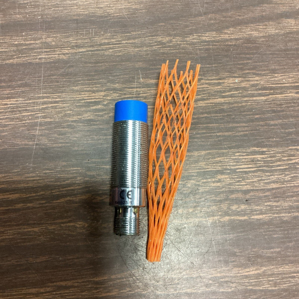 SENSOPART Inductive Proximity Sensor IS 518-44-S