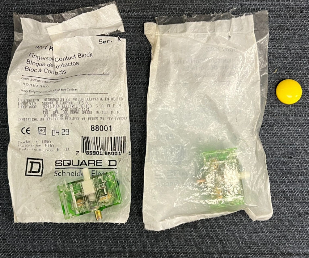 SQUARE D 9001KA2 SCREW-CLAMP TERMINALS SER. K NEMA 4 THREADED MOUNTING LOT OF 2