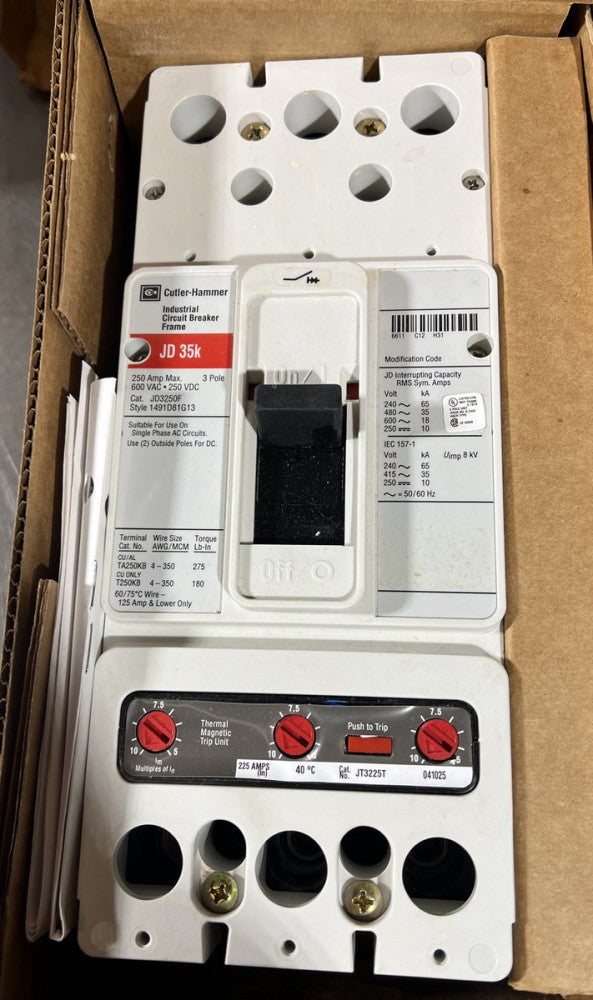 Nos Surplus CUTLER HAMMER JD3225 CIRCUIT BREAKER 225A, 600VAC