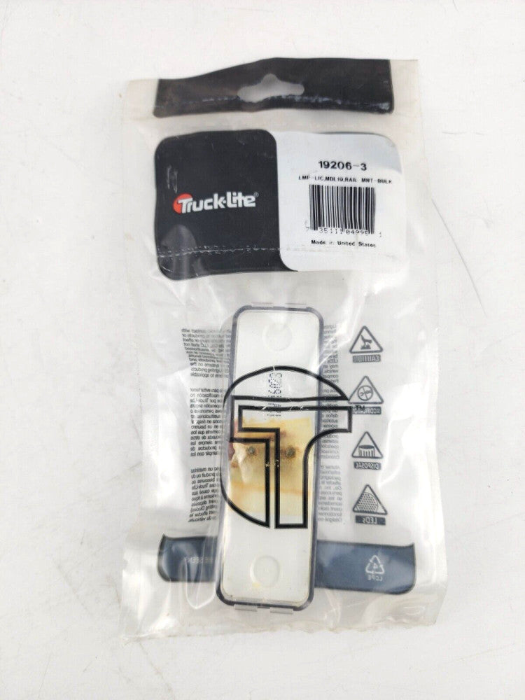 Truck-Lite 19 Series License Lamp Light 19206-3 Clear