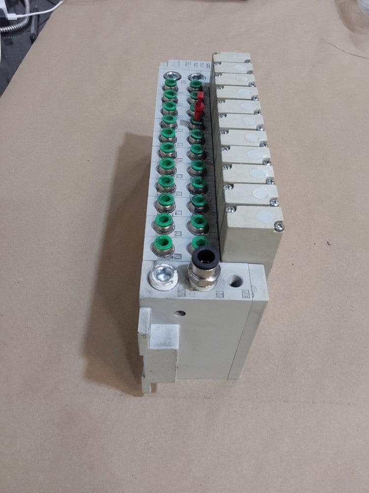 Numatics Valve Stack w/ 10pc   052BB6Z2ML00061