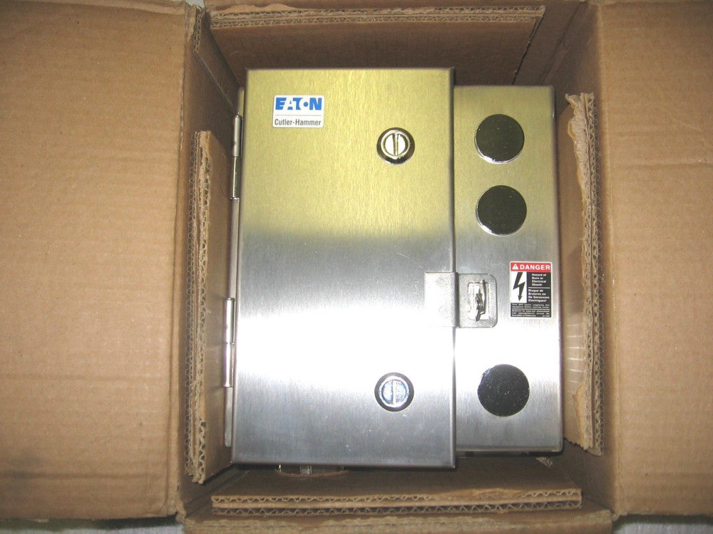 Eaton / Cutler-Hammer 30A Magnetic Lighting Contactor in Stainless Enclosure New
