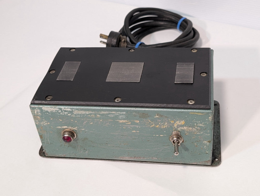 Ideal Industries 13-002C vintage benchtop demagnetizer, 230V, 50/60Hz, 2.5A