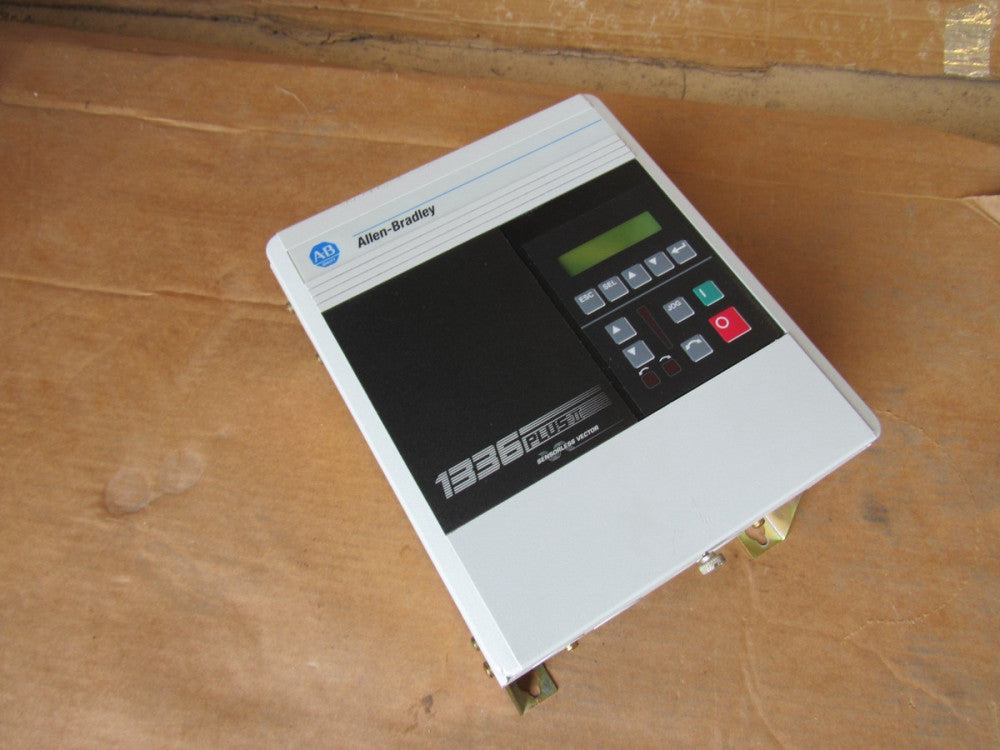 ALLEN-BRADLEY 1336F-AQF15-AA-EN SENSORLESS VECTOR DRIVE 240V 1.5HP XLNT USED !!