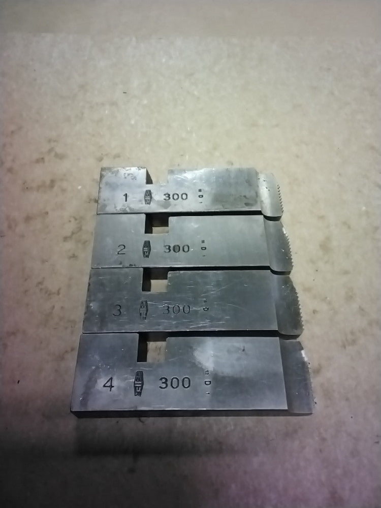Oster Series 300 Threading Die Set 3/8 16 NC #1 ,#2 , #3, #4