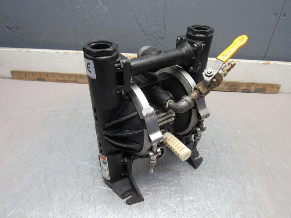 GRACO D61277 DOUBLE DIAPHRAGM PUMP 16GPM 100PSI NICE USED TAKEOUT !! MAKE OFFER