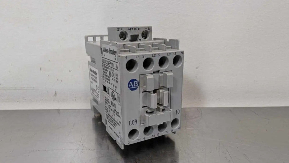 Allen-Bradley 100-C09UEJ10 Contactor Ser A 1NO 24VDC Coil 9A