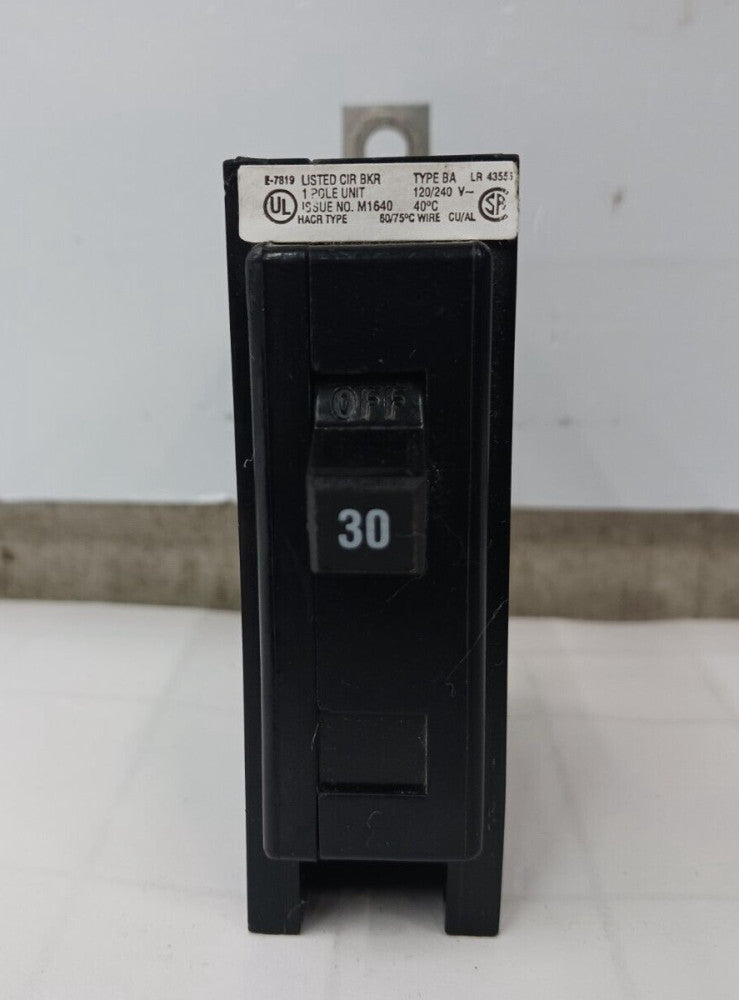 CUTLER HAMMER 30 AMP CIRCUIT BREAKER 1 POLE 120/240 VAC BA130