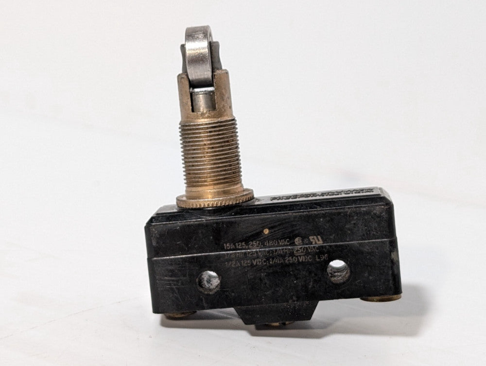 Micro Switch BZ-2RQ181-A2 Snap Action Switch, Plunger Actuator, 15A @ 125vac