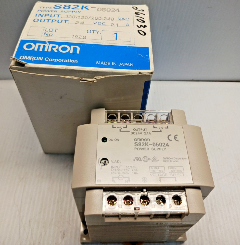 New Omron S82K-06024 DC Power Supply 24 Vdc output 120/240 Vac Input