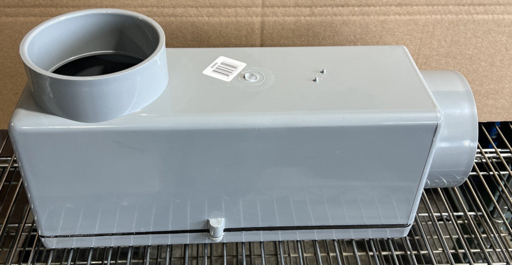Carlon E986N PVC 4" LB Non-Metallic Rigid Conduit Body Nos Surplus No Box
