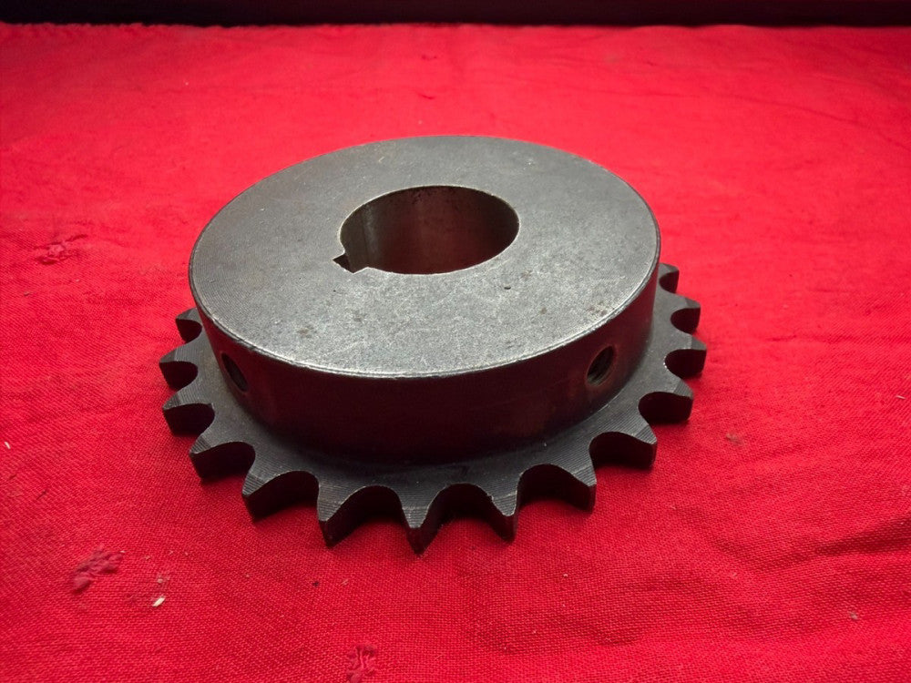 MARTIN SPORCKET 2040B24 24TEETH 1-1/4" BORE 1/4" KEYWAY 40 CHAIN