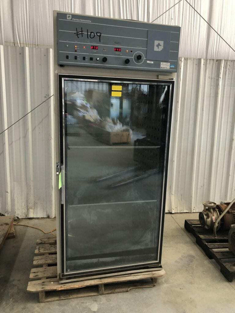 Forma Scientific 3956 CO2 Reach-In Incubator 120V 1PH 29ft3
