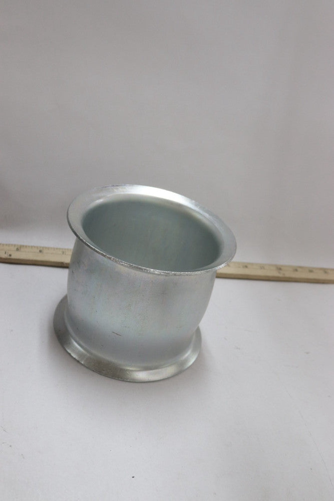Eaton Tube / Pipe Straight Sleeve 6-13/16" x 5-3/4"I.D x 4-3/4"L NK1237-400B0650