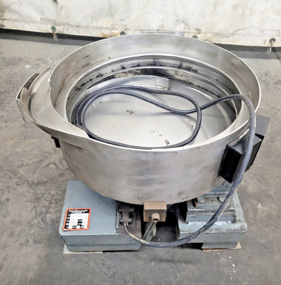 SERVICE ENGINEERING INC. VIBRATORY BOWL FEEDER 15" BOWL DIA. SERIAL NO. 19831-B
