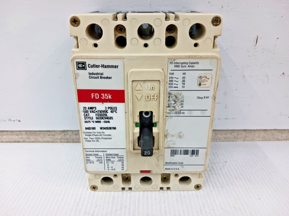 Cutler Hammer 20 Amp Circuit Breaker 3 Pole 600 VAC / 250 VDC 35kA FD3020L