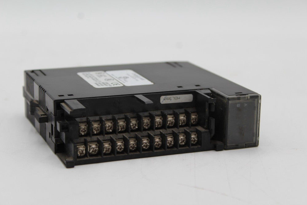 GE FANUC IC693MDL390E OUTPUT 120/240 VAC 2A 5PT ISOL