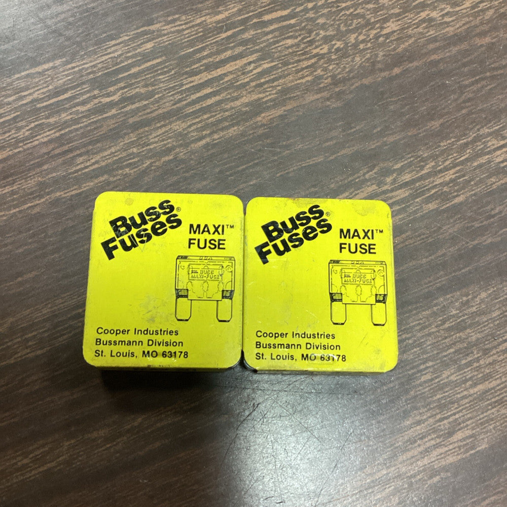Lot of 2 -  Buss Fuses 20 Amp Fuse BP/MAX-20