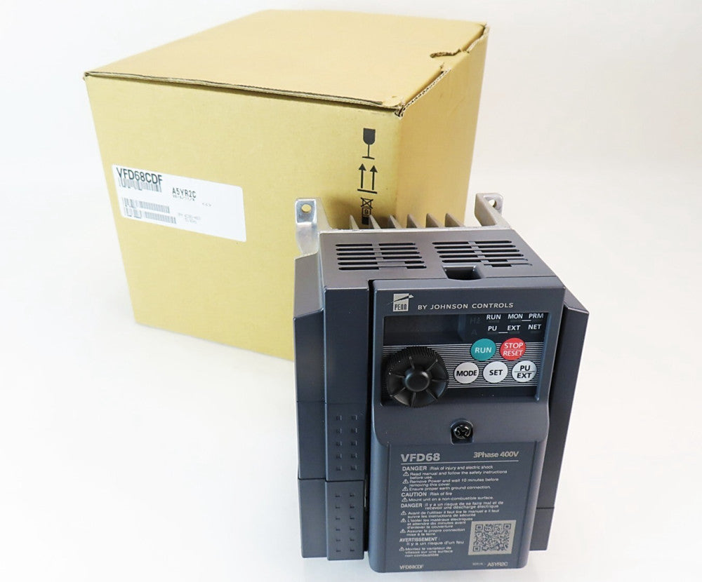 Johnson Controls VFD68CDF VFD68 Series VFD Drive 480VAC 3-Phase 0.4 kw 1/2HP NIB