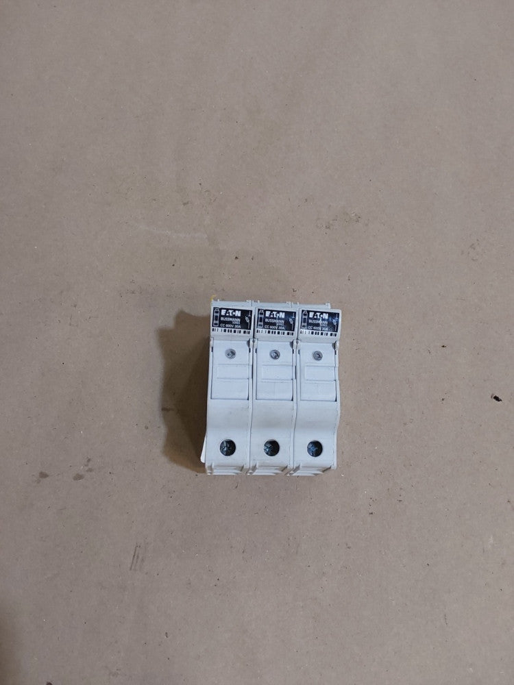 Eaton Bussmann Chcc3diu Finger Safe Fuse Block, Cc Ul Class, 600V Ac/Dc Volt