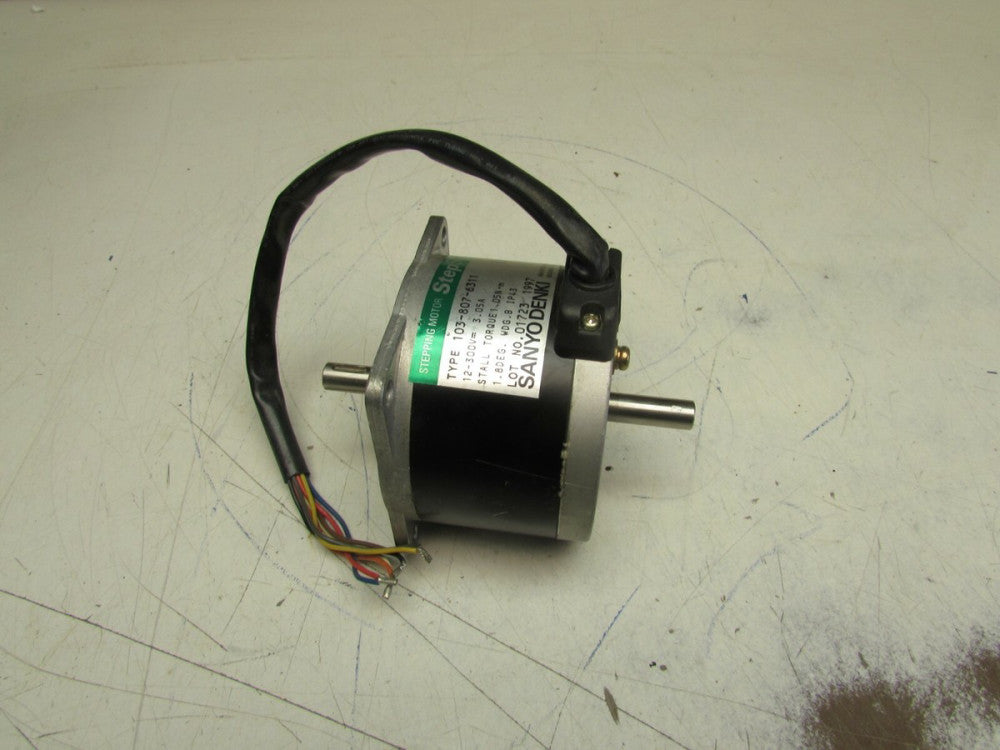 SANYO DENKI STEPSYN STEPPING MOTOR 103-807-6311 3.05A 12-300V XLNT USED TAKEOUT 