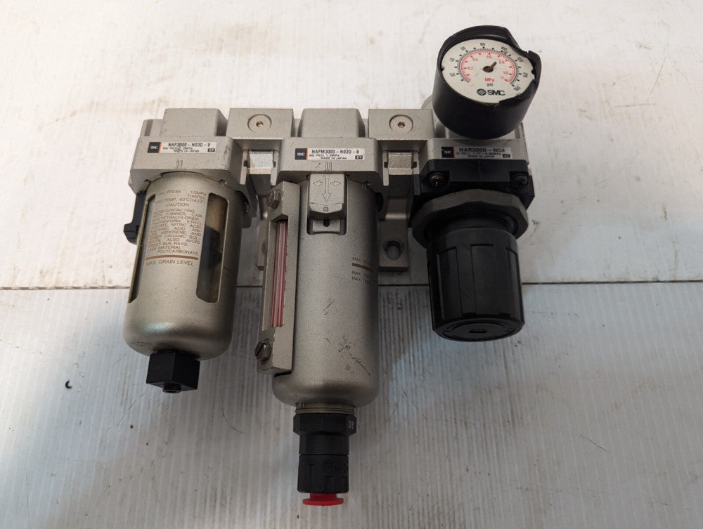 SMC Pneumatic- Regulator Assembly with NAR3000-N03 Regulator 