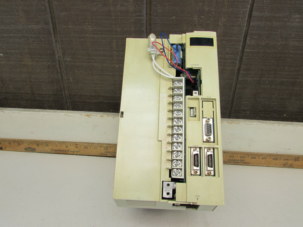 MITSUBISHI MR-H350B-S72-P52 , SERVO DRIVE ,200-230V,  GOOD TAKEOUT! MAKE OFFER! 