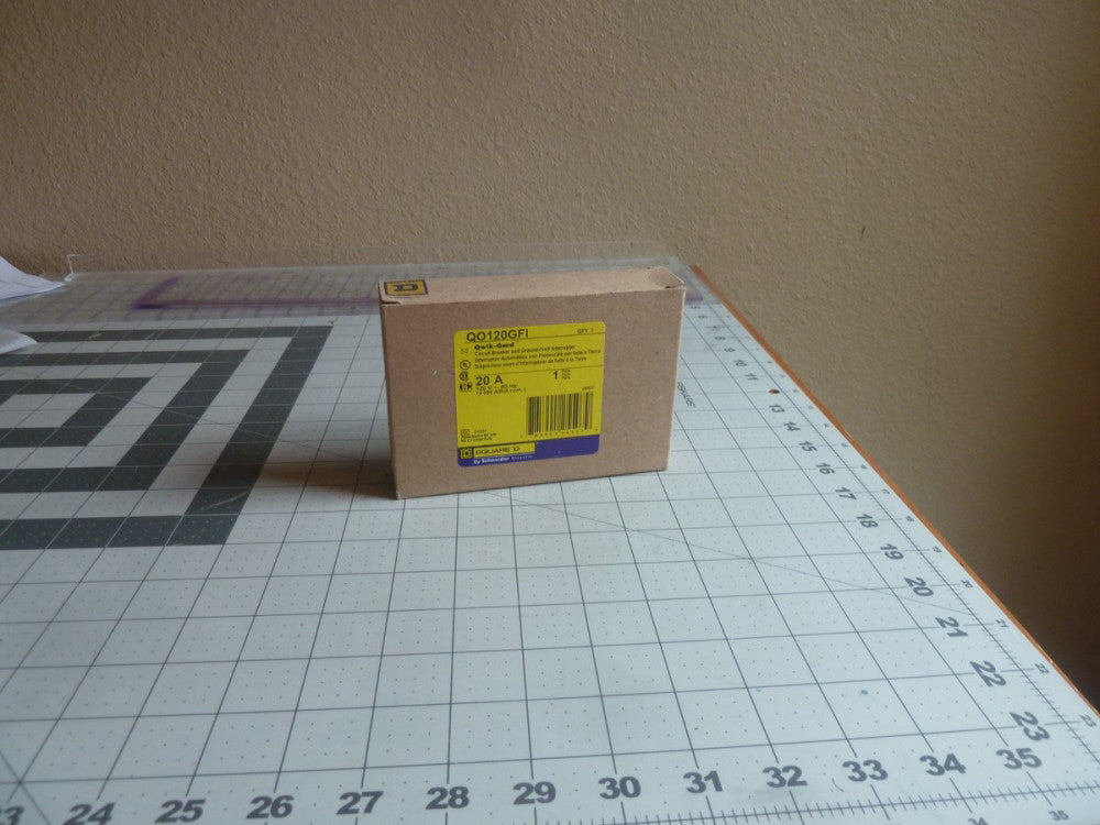 Square D QO120GFI Circuit Breaker w/ GFI - 20 AMP - 1 Pole -120 VAC - 10kA - NEW