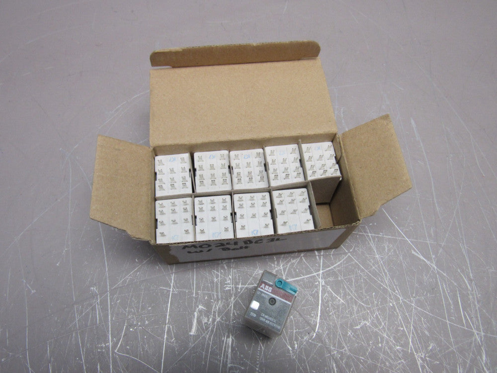 BOX OF 10QTY ABB 1SVR405612R1100 CR-M024DC3L INTERFACE RELAY 250V 10A NEW IN BOX