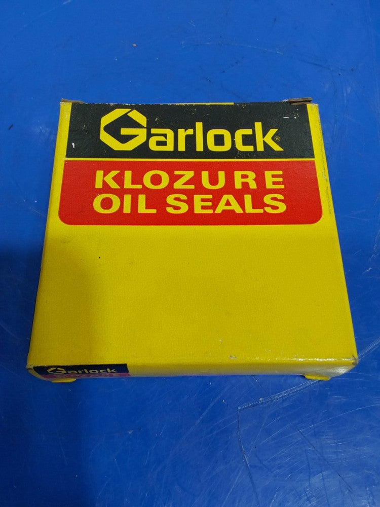 Garlock Klozure 2 PCS.  21158-1399 Oil Seal Model 63