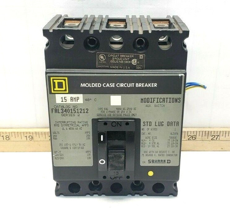 SQUARE D 15 AMP CIRCUIT BREAKER W/ AUX SWITCH 480 VAC 3 POLE  FAL340151212