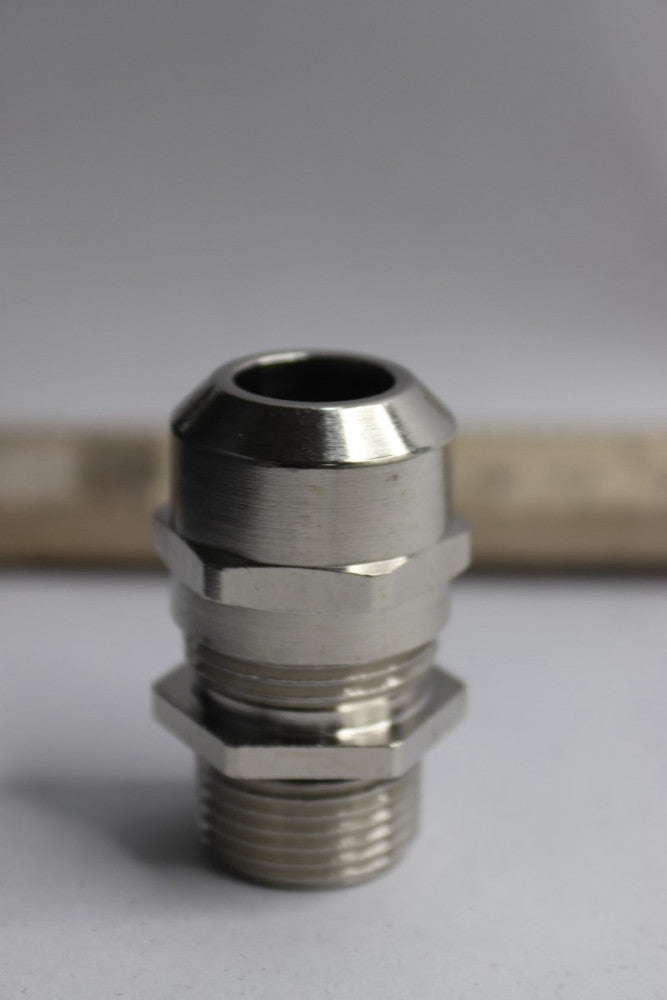 Compression Male Adapter Steel 1/2" MIP x 5/8" OD