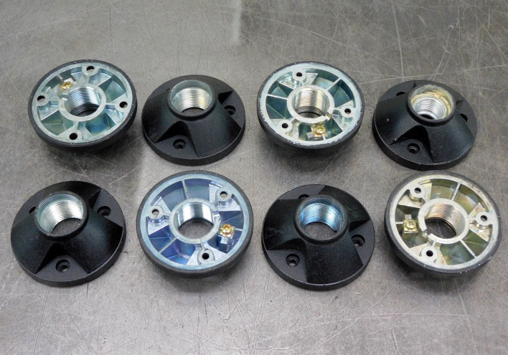 Lot of Eight (8) Cutler Hammer E26S108 3Hole Mounting Stack Light Base Series A1