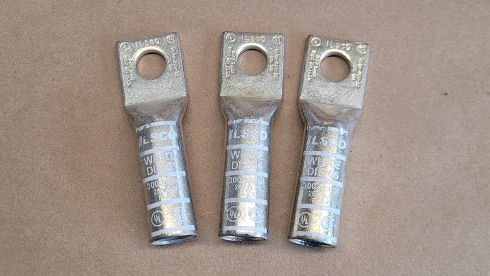 Lot of 3 Ilsco CLNS-300-12 Lugs White 1/2" Bolt Hole Conductor Size 300