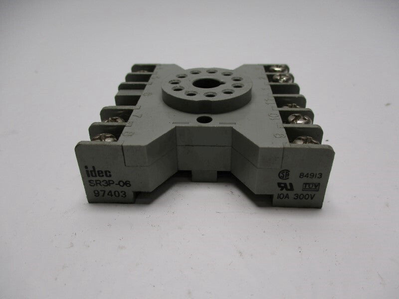 IDEC SR3P-06 UNMP