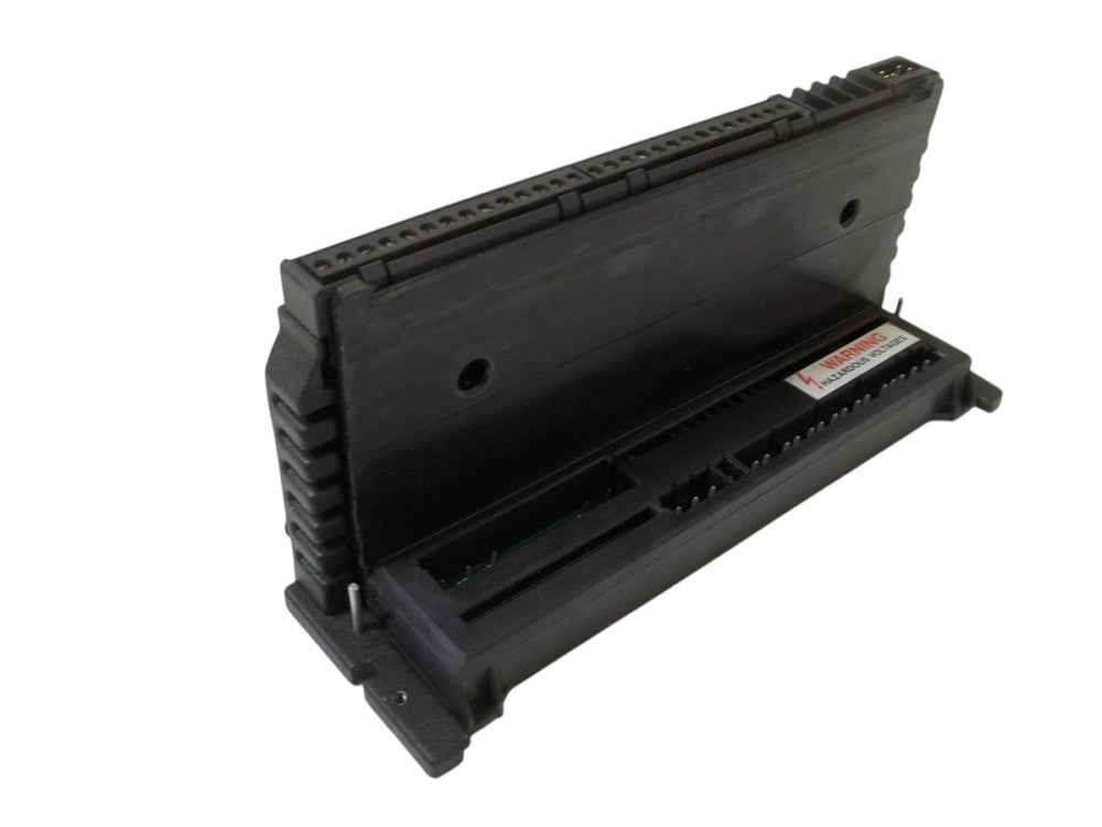 GE FANUC IC660TSA100L TERM. ASM. ANALOG AC 4 INPUT/2 OUTPUT UNMP
