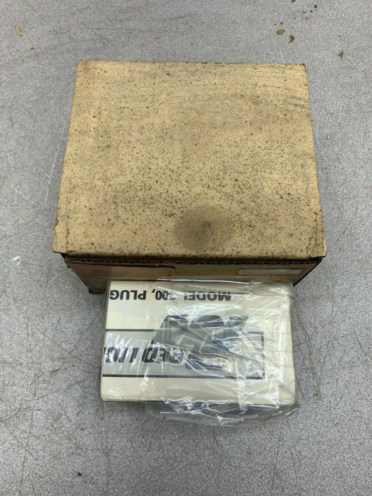 NEW IN BOX REDLION RELAY 5130012