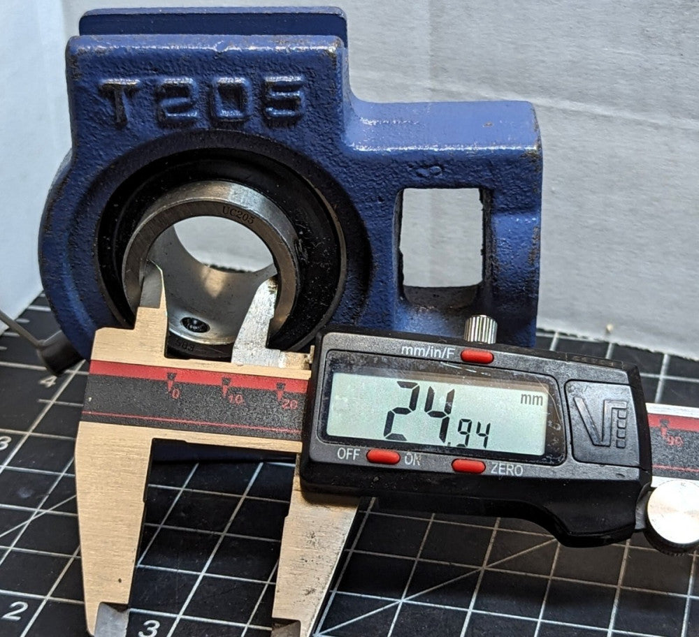 FYH T205 E J Take-Up Bearing 1" Bore [B8B1]