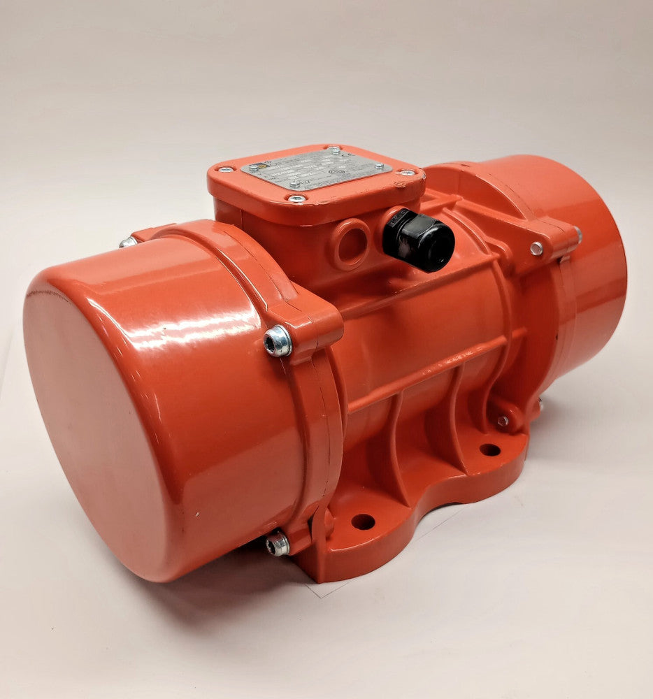 Oli MVE-860/4 Vibrator Motor 1800rpm 0.47hp 0.35kW 230/460V 60hz 933Fc WAM Group