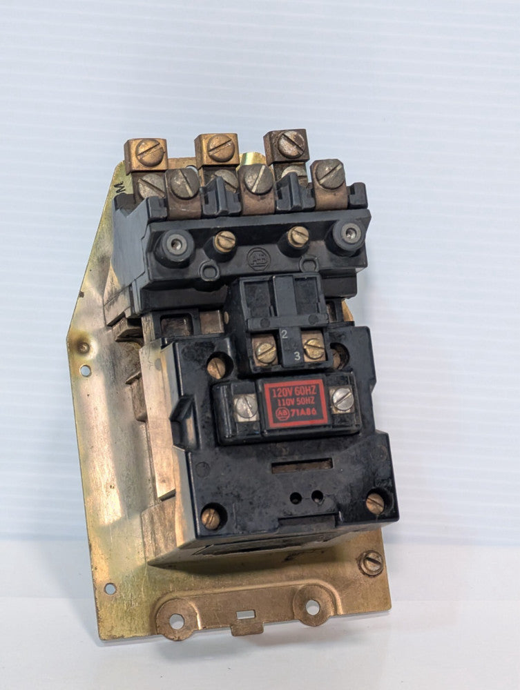 Allen Bradley 709-B0D103 Motor Starter, Ser. K, NEMA Size 1, Poly PH, 120V Coil