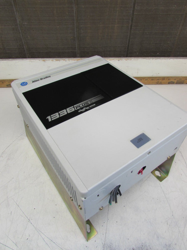 ALLEN BRADLEY 1336 Plus II SENSORLESS VECTOR 1336F-BRF75-AA-EN XLNT USED TAKEOUT