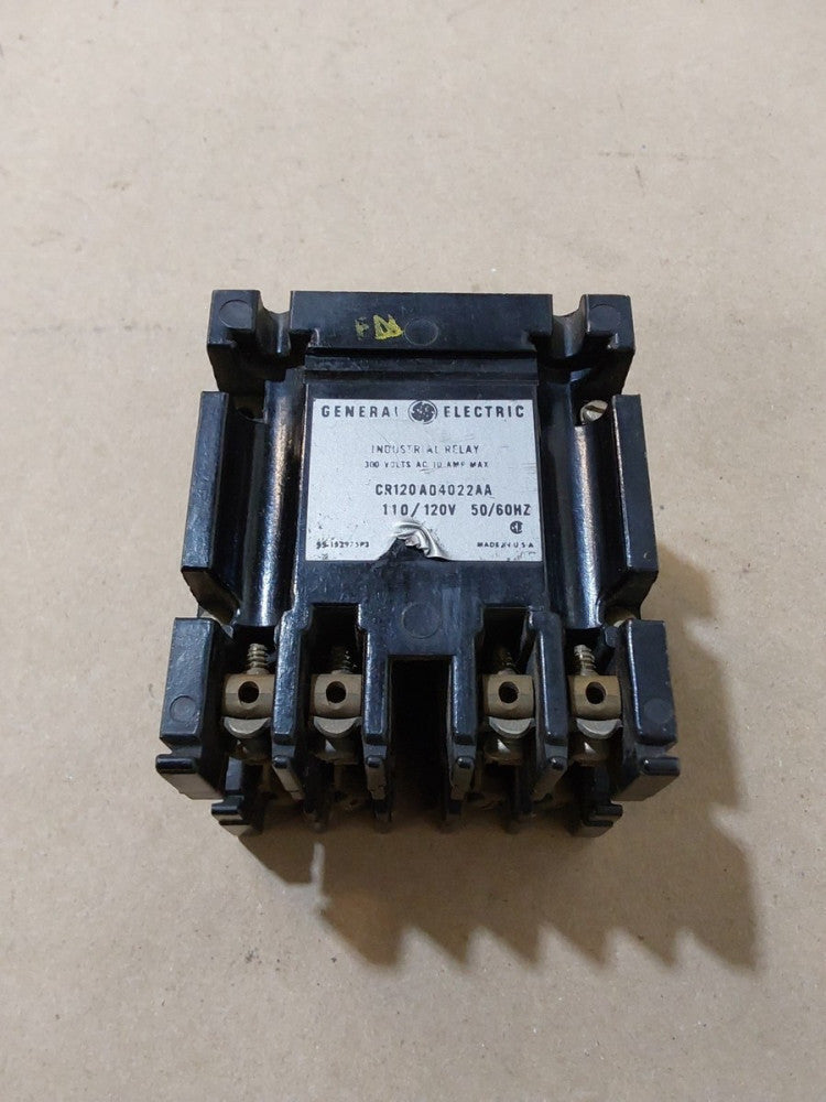 GENERAL ELECTRIC CR120A04022AA SER. A 10A 110/120V..
