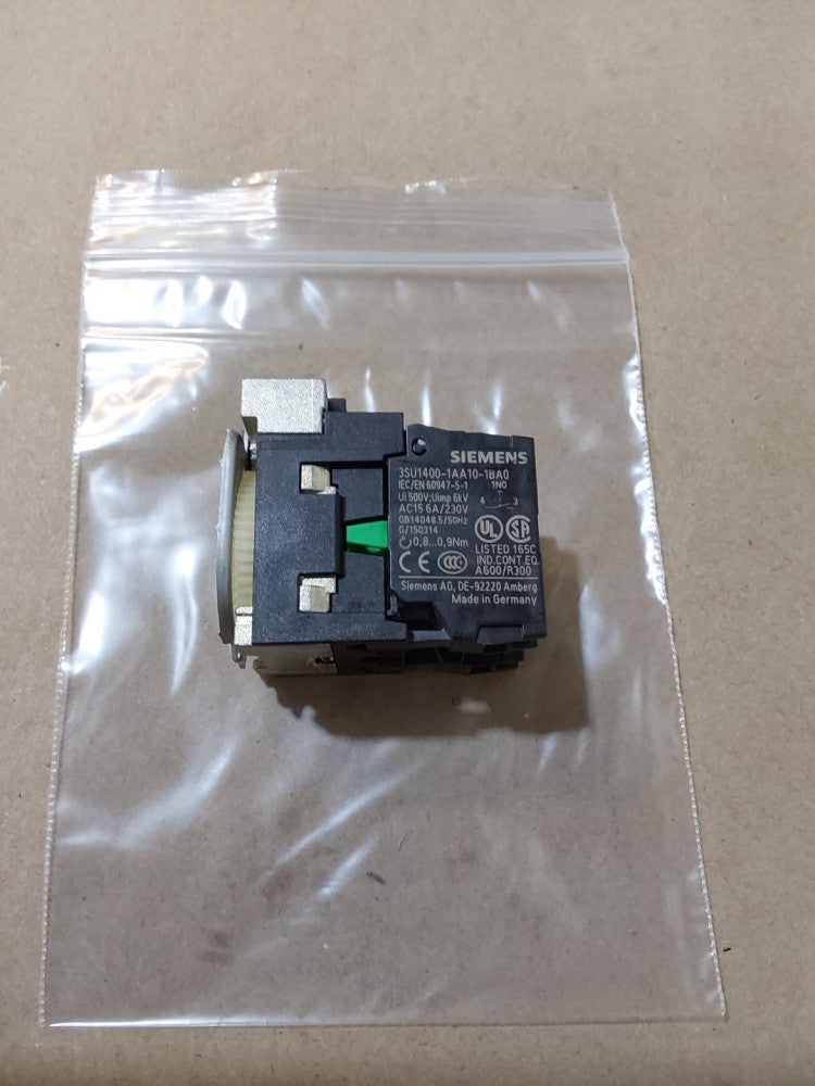 Siemens 3SU1400-1AA10-1BA0 contact module (NO Button)