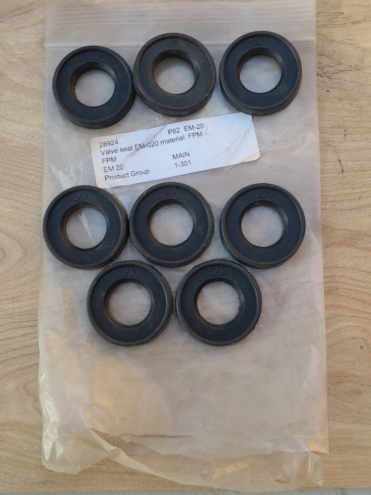 Lot Of 8 28924 EM-20 Valve Seats for Vaccum Pump? FPM